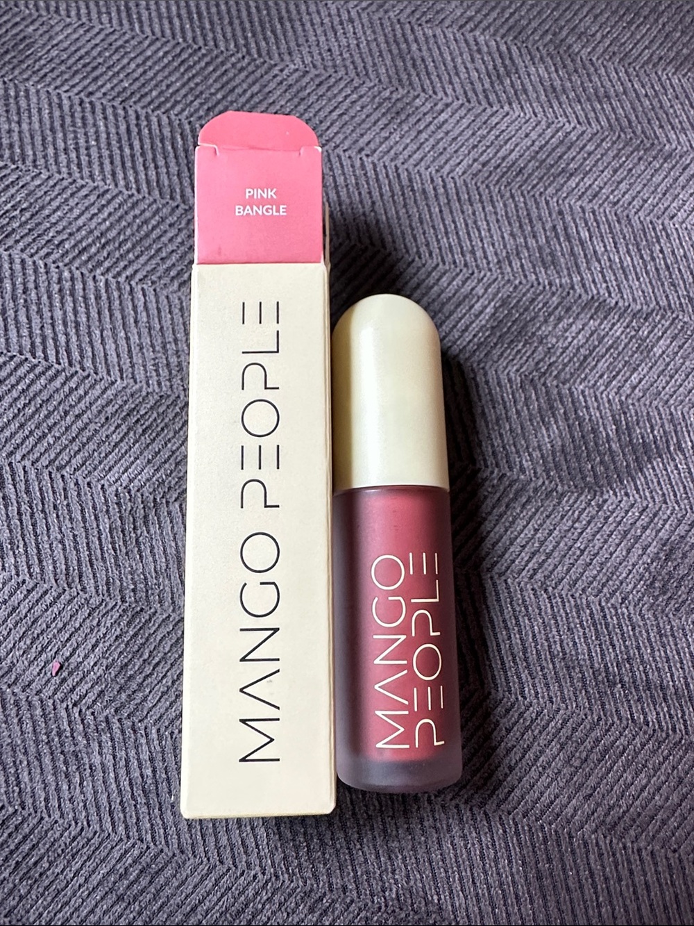 Pink Bangle Mango People Liquid Lipstain — Pink bangle